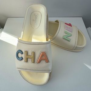 CHANEL 22S Leather Signature Logo Letters Flat Slide Sandals Shoes